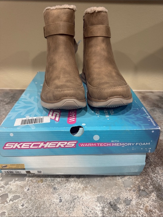 Skechers Shoes - Skechers Women's Tan Ankle Boots with Faux Fur Trim